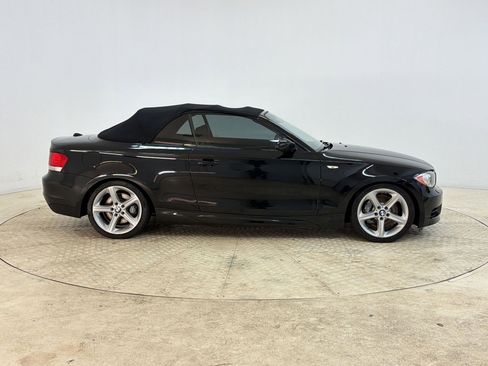 Used 2009 BMW 135i Convertible RWD image 7