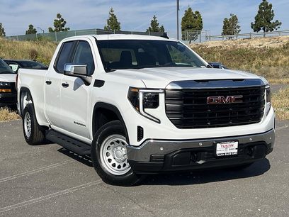 New 2026 GMC Sierra 1500 Pro w/ Pro Value Package