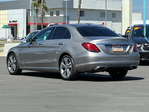 Used 2019 Mercedes-Benz C 300 Sedan image 5