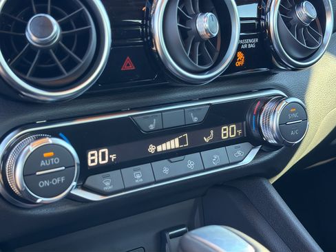 New 2025 Nissan Sentra SR image 26