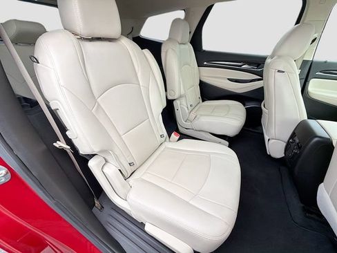 Used 2023 Buick Enclave Essence FWD image 28
