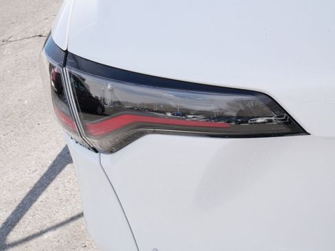 Certified 2026 Honda HR-V LX image 17