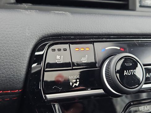 New 2026 Honda Pilot Black Edition image 11