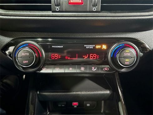 Used 2023 Kia Forte GT-Line image 23