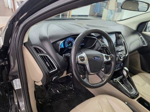 Used 2016 Ford Focus Electric Hatchback FWD image 7
