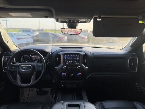Used 2022 GMC Sierra 1500 Denali w/ Denali Reserve Package image 2