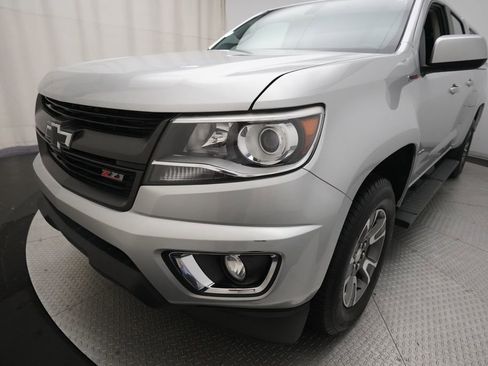 Used 2017 Chevrolet Colorado Z71 AWD/4WD image 21