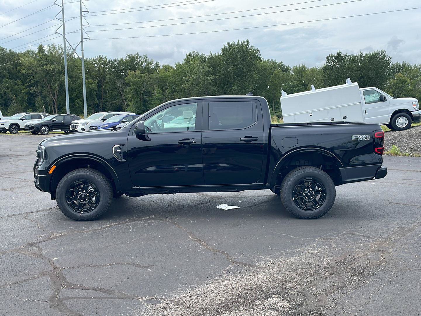 New 2026 Ford Ranger Lariat w/ FX4 Off-Road Package AWD/4WD image 2