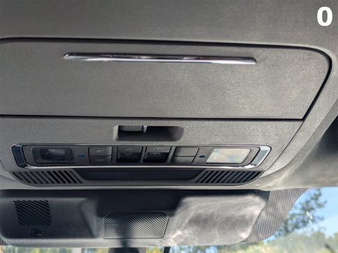 New 2025 Ford F150 Lariat w/ Equipment Group 501A Mid image 10