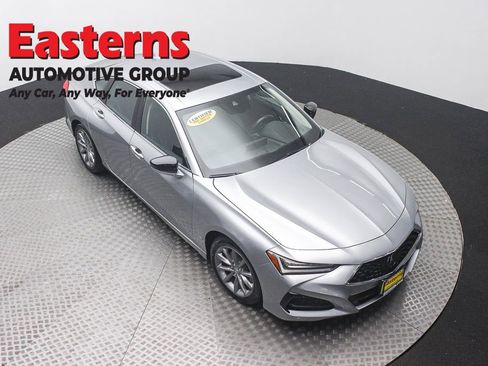 Used 2023 Acura TLX FWD image 3