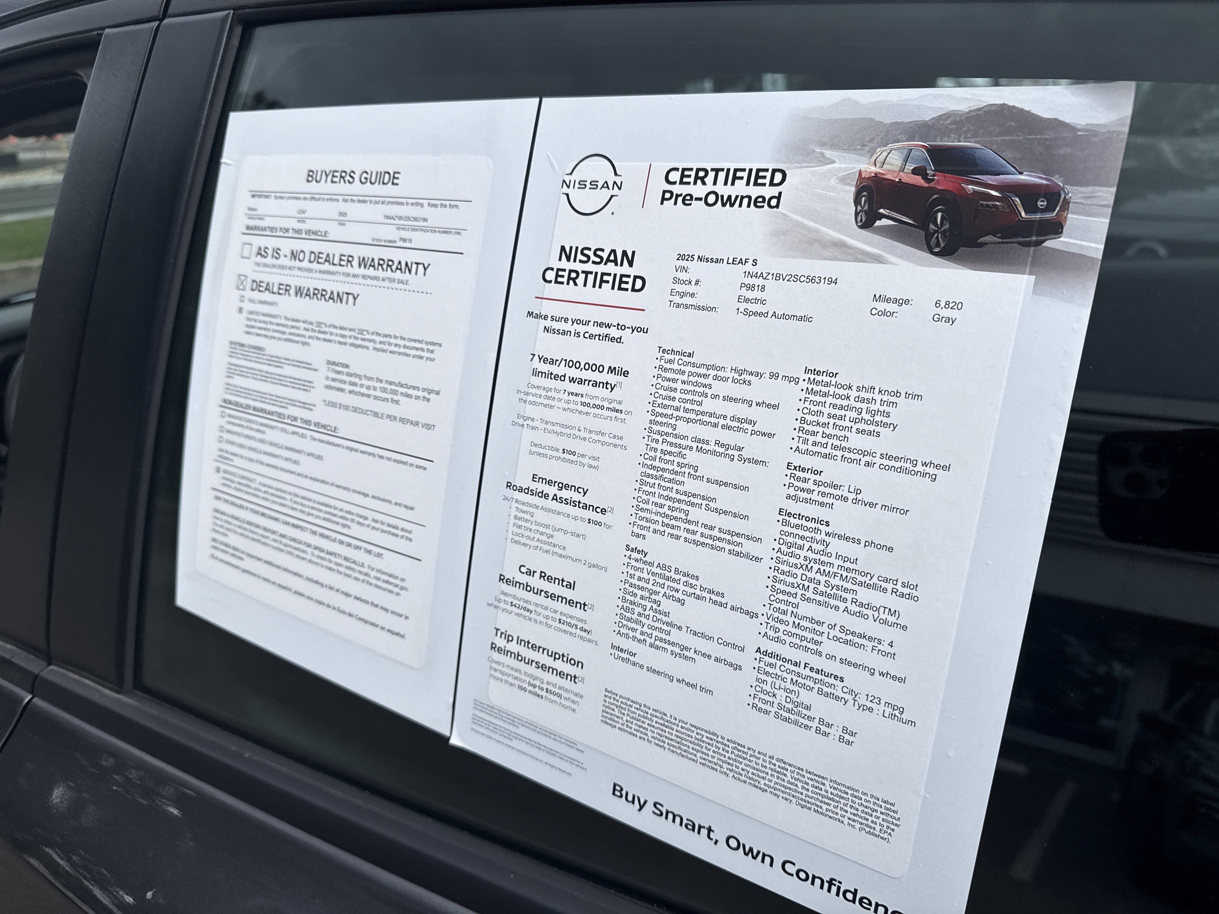 Certified 2025 Nissan Leaf S FWD image 12