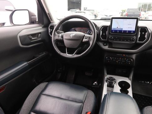 Used 2021 Ford Bronco Sport Outer Banks w/ Outer Banks Package AWD/4WD image 23