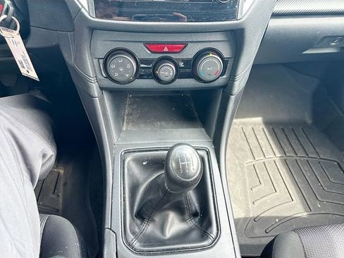 Used 2022 Subaru Impreza 2.0i image 12