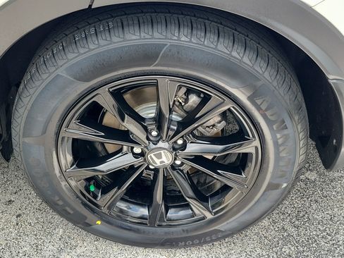 Certified 2024 Honda CR-V Sport-L image 6