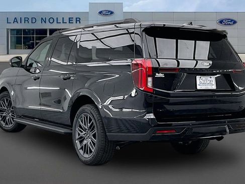 New 2026 Ford Expedition Max Platinum AWD/4WD image 3