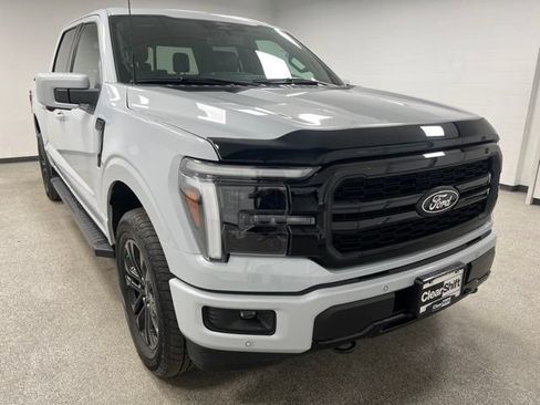 Used 2025 Ford F150 Lariat AWD/4WD image 2