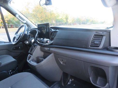 Used 2024 Ford Transit 350 XLT image 35