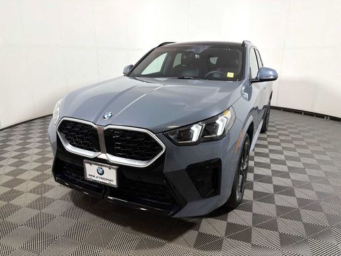 Used 2026 BMW X2 xDrive28i w/ M Sport Package AWD/4WD image 3