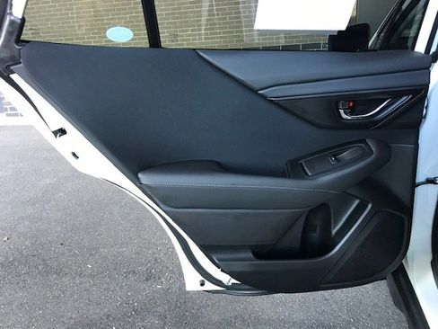 Used 2022 Subaru Outback Premium image 21