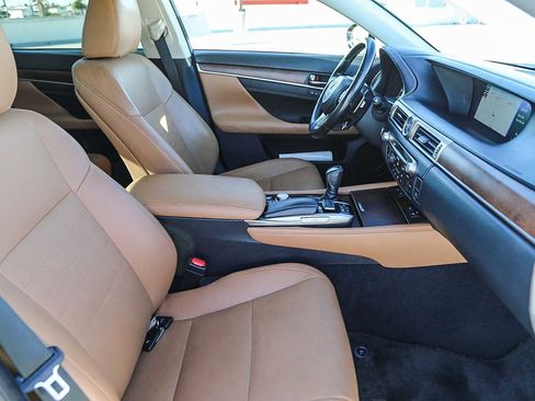 Used 2016 Lexus GS 450h image 16