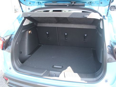 New 2026 Chevrolet Trax LT image 17