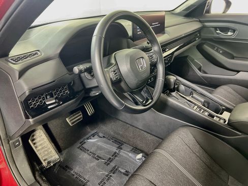 Used 2024 Honda Accord Sport image 9