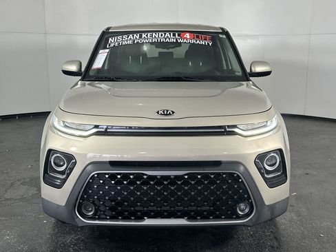 Used 2020 Kia Soul EX image 3