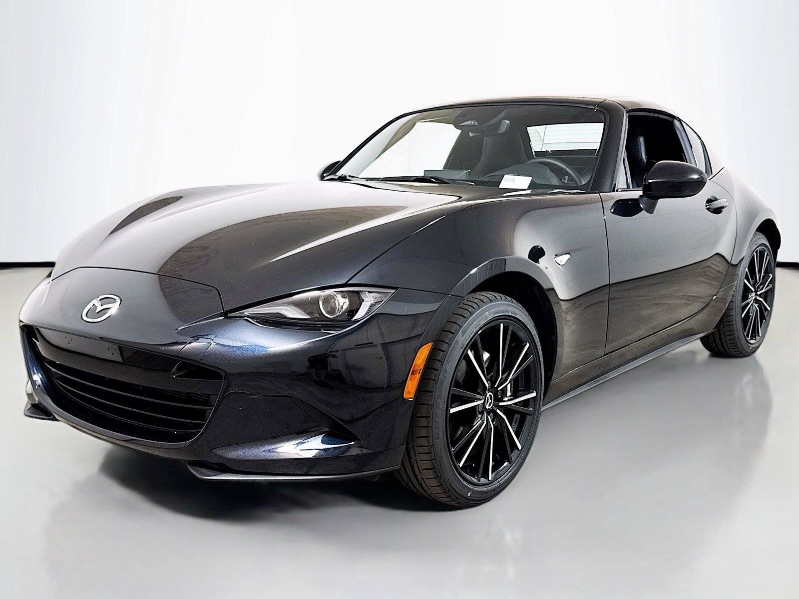 New 2026 MAZDA MX-5 Miata RF Grand Touring RWD image 1