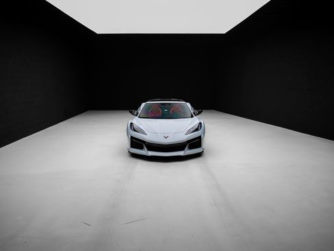 Used 2024 Chevrolet Corvette Z06 RWD image 78