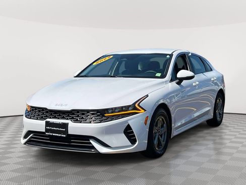 Certified 2023 Kia K5 LXS FWD image 3