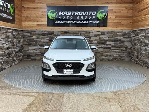 Used 2020 Hyundai Kona SE w/ Cargo Package image 3