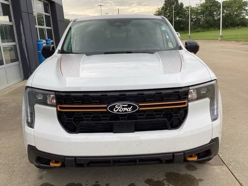 Used 2025 Ford Maverick Tremor AWD/4WD image 3