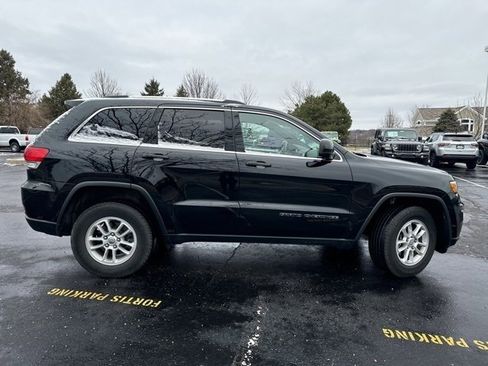 Used 2019 Jeep Grand Cherokee Laredo image 6