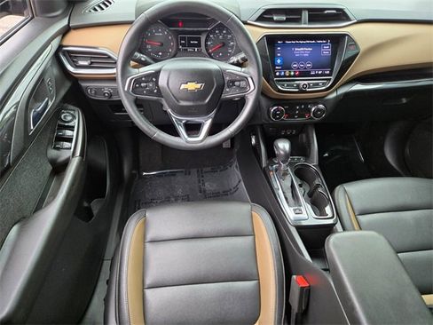 Used 2022 Chevrolet TrailBlazer ACTIV w/ Convenience Package image 15