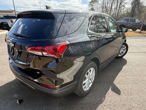 Used 2024 Chevrolet Equinox LT image 11