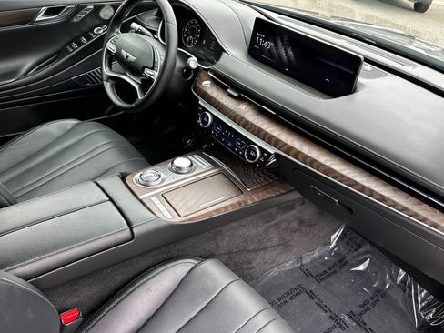 Used 2024 Genesis G80 image 16