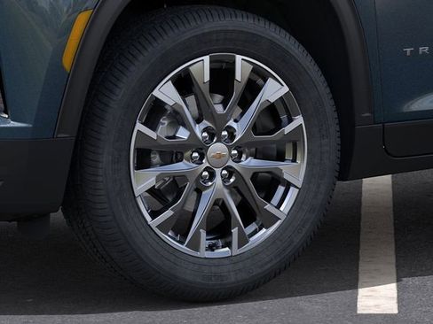 New 2026 Chevrolet Traverse LT FWD image 9