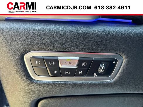 Used 2020 BMW X5 sDrive40i w/ M Sport Package RWD image 16