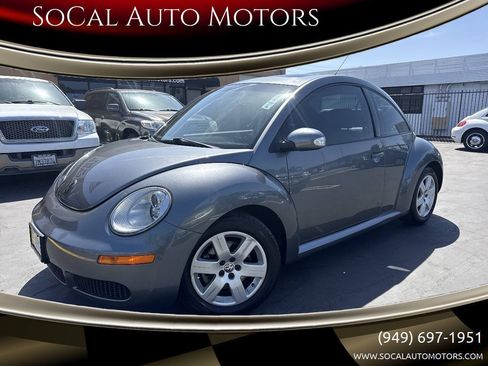Used 2007 Volkswagen Beetle Coupe w/ Package 1 FWD image 3