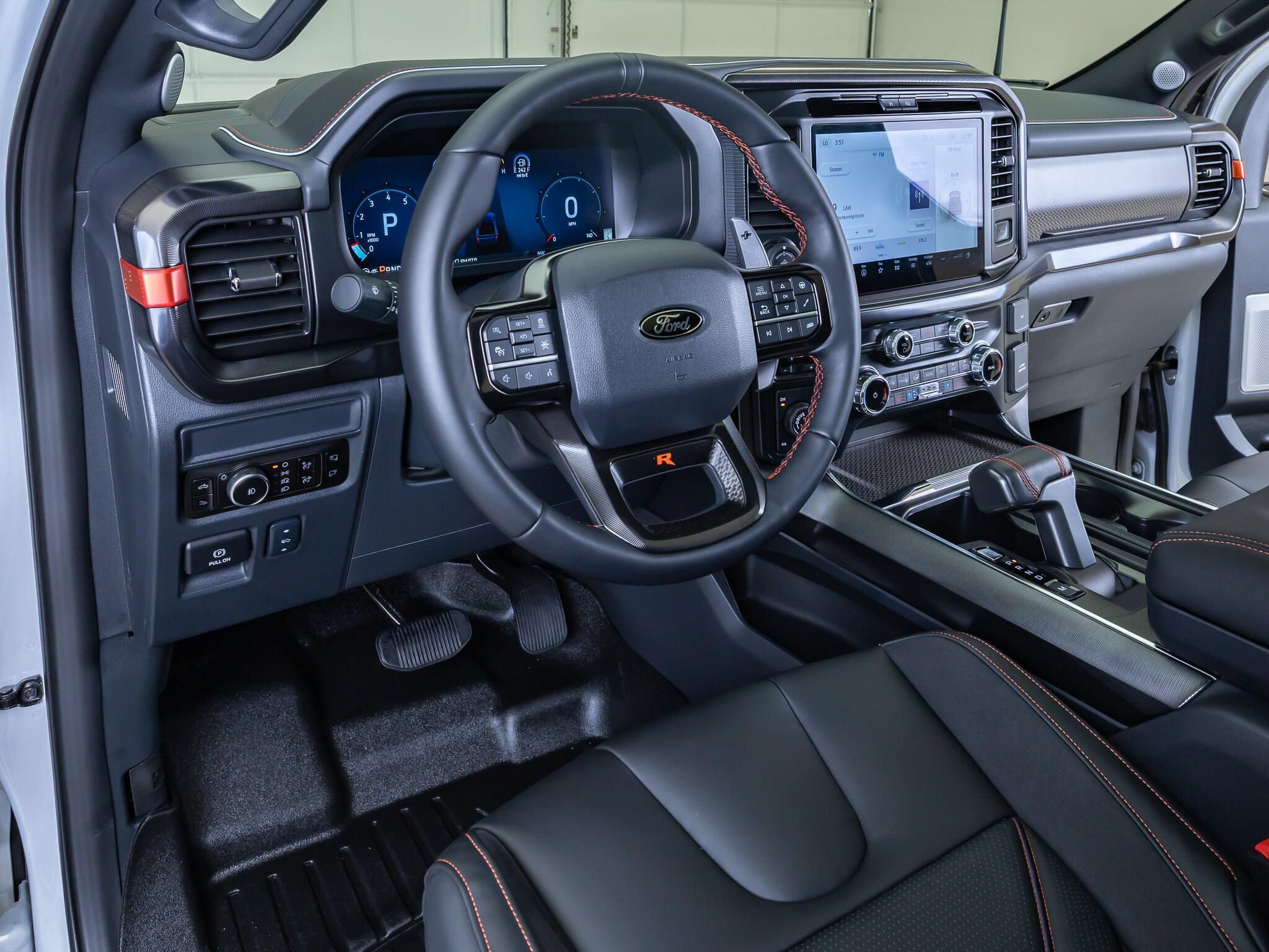 Used 2025 Ford F150 Raptor w/ Equipment Group 803A Raptor R AWD/4WD image 15