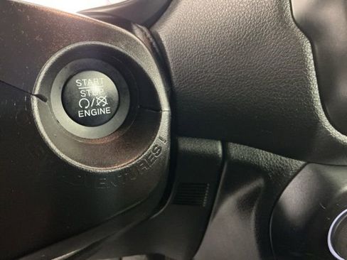 Used 2022 Jeep Renegade Altitude image 22