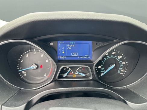 Used 2014 Ford Focus SE w/ Equipment Group 201A image 17