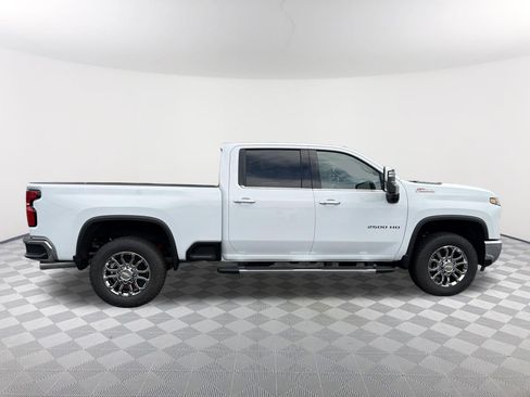New 2026 Chevrolet Silverado 2500 LTZ w/ LTZ Convenience Package AWD/4WD image 4