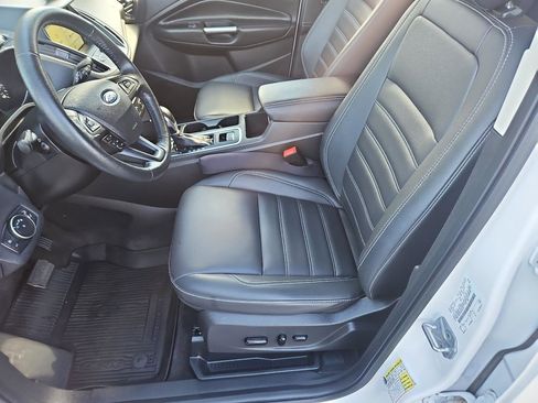 Used 2019 Ford Escape SEL AWD/4WD image 11
