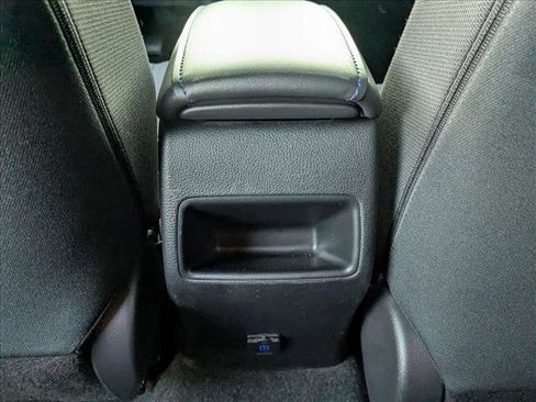 Used 2022 Toyota Corolla SE FWD image 17