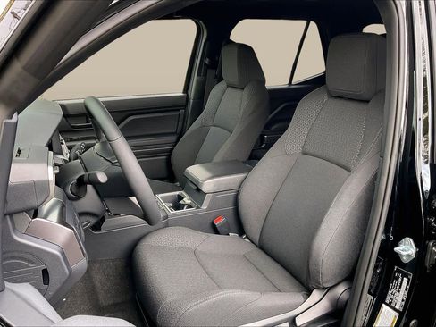 New 2026 Toyota 4Runner SR5 image 9