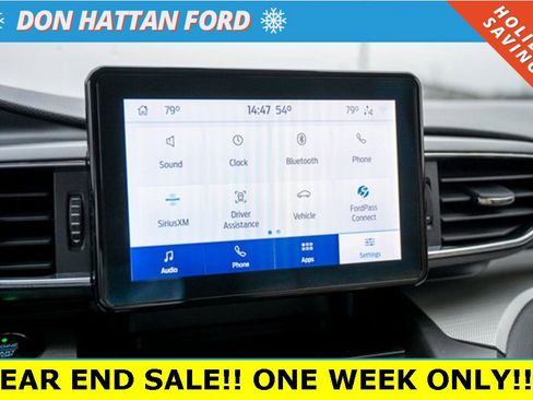 Used 2020 Ford Explorer XLT w/ Equipment Group 202A image 9