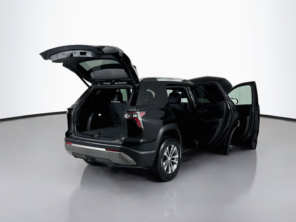 Used 2025 Chevrolet Equinox LT w/ Convenience Package II FWD image 20