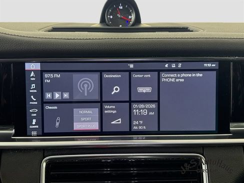 Used 2018 Porsche Panamera 4S AWD/4WD image 17