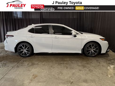 Certified 2024 Toyota Camry SE FWD image 26